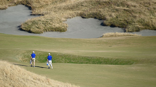 Chambers Bay's flexibility shows on holes 1, 18