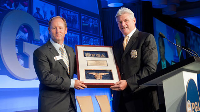 Middle Atlantic PGA Professional Jim Estes presented 2010 Patriot Award
