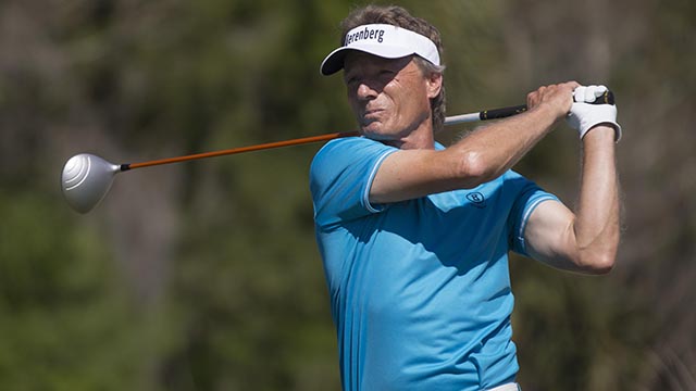 Bernhard Langer leads by four at Senior Open