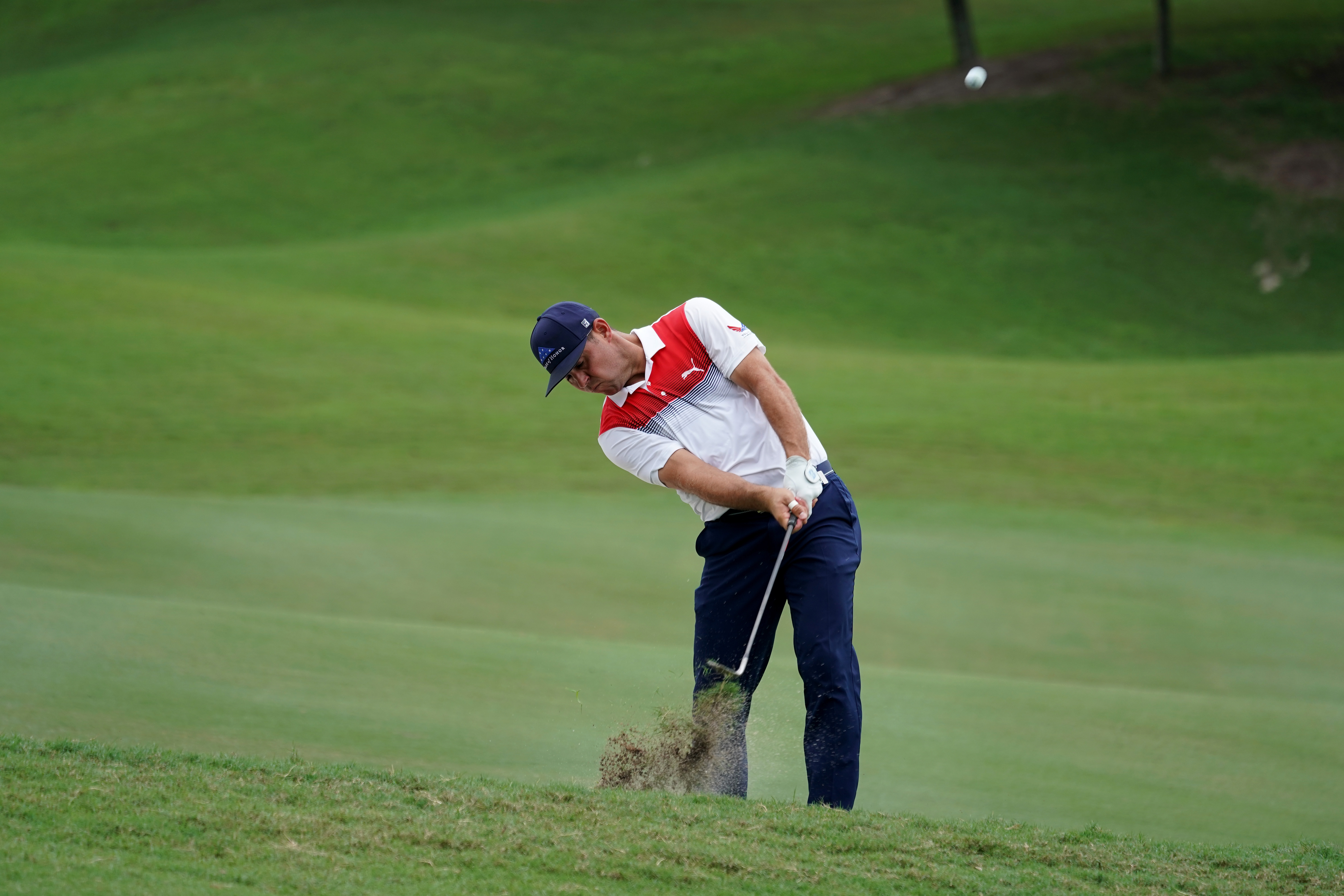 Gary Woodland birdies way to tie with Leishman and Sharma after three rounds of the CIMB Classic