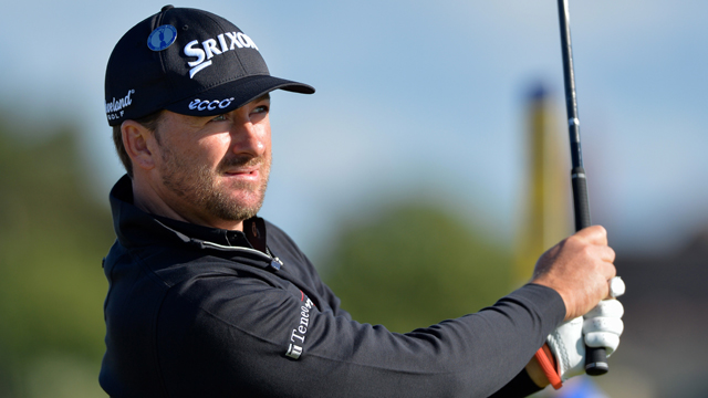McDowell's hot start gives him lead in Shanghai