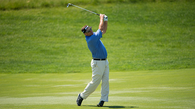 Brandt Jobe, fortunate to still be playing golf, posts record-tying round at U.S. Senior Open