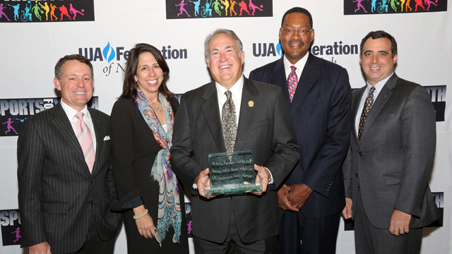 UJA-Federation of NY honors Steranka as Sports for Youth Honoree