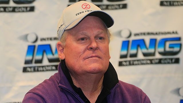 Johnny Miller back calling the shots at a major he won