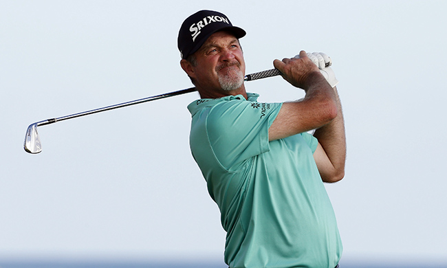 Jerry Kelly in position to win one more PGA Tour event
