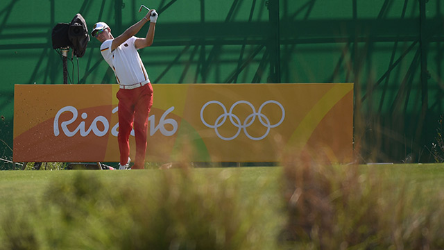 Olympic golf: Brazilian who learned golf with a branch will open games