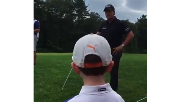 Phil Mickelson shares priceless moment with junior golfer at TPC Boston 