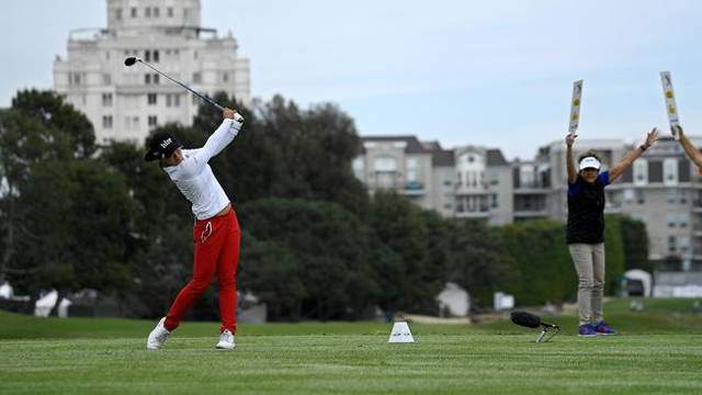 Moriya Jutanugarn, Jin Young Ko share 2-shot lead in LPGA Tour's LA tourney