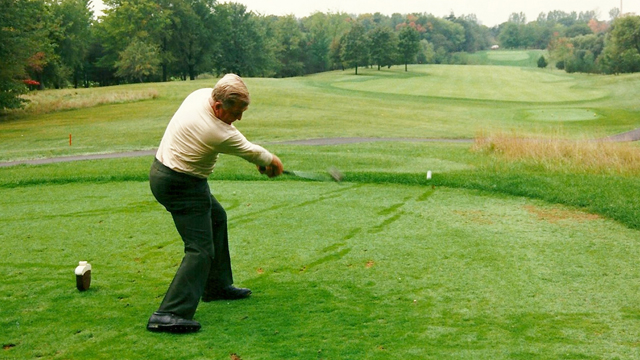 The secrets of Moe Norman's golf swing