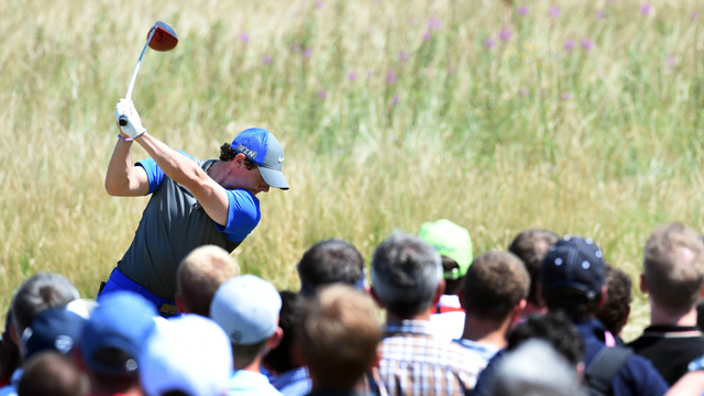 McIlroy takes commanding lead at Open Championship