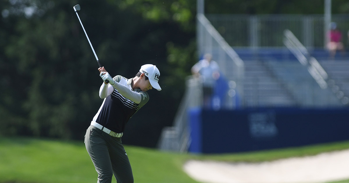 Sung Hyun Park shoots 66 to take KPMG Women's PGA Championship lead