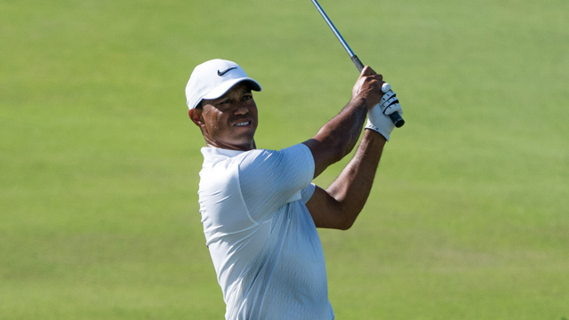 Tiger Woods decides to be his own swing coach