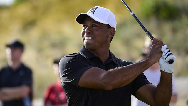Tiger Woods gets passing grade in first round in 10 months