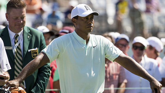 Tiger Woods shoots lowest score since 2013 in opening round of BMW Championship