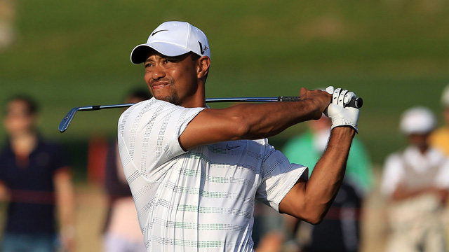 Woods shoots 69, just two shots back in Abu Dhabi Golf Championship