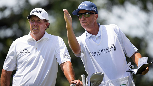 Changing caddies: A statistical look at how it's worked...or not