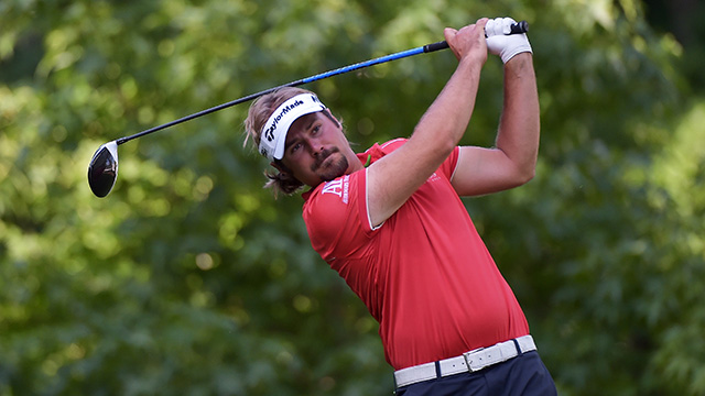 Victor Dubuisson leads by one stroke after three rounds at World Tour Championship