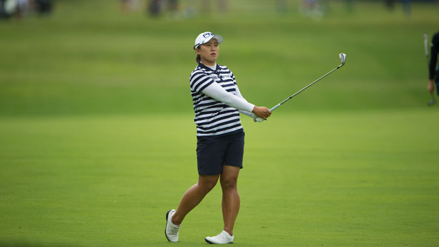 Amy Yang leads after rainy first round of KPMG Women's PGA Championship