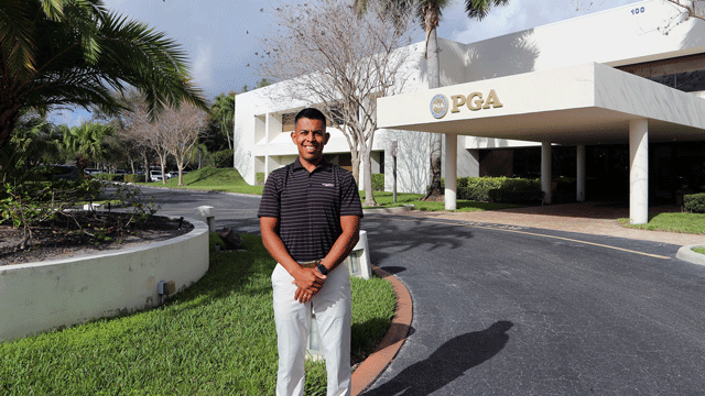 College football kicking great Roberto Aguayo serves as an intern for PGA REACH