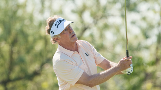 Michael Allen grabs 36-hole lead at Charles Schwab Cup Championship