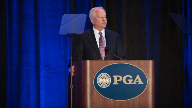 PGA of America to adopt USGA's 2016 ban on anchored putting strokes