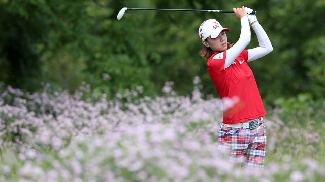 Choi records remarkable round, rolls to six-shot lead at U.S. Women's Open
