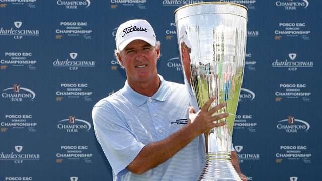 Cochran edges Funk in playoff to win Champions Tour's debut in Korea