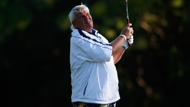 John Daly cards a 12 on his way to a 90 on Day 2 of Valspar Championship