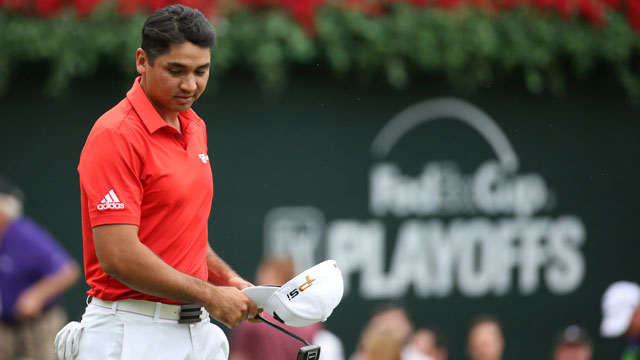 Jason Day proves he's human, as one shot leads to a triple bogey
