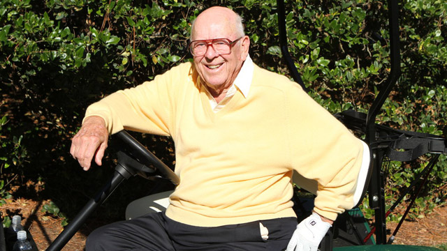 E-Z-GO Golf Car pioneer Dolan to receive 2012 Ernie Sabayrac Award