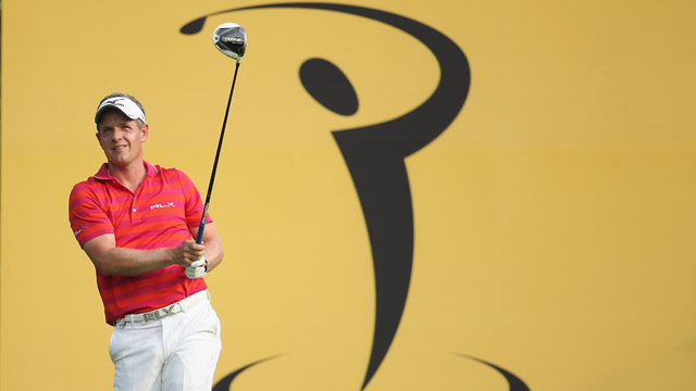 Donald struggles on first day of storm- interrupted Maybank Malaysian Open
