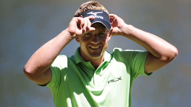 Donald tees off in New Orleans with one eye on another shot at top spot