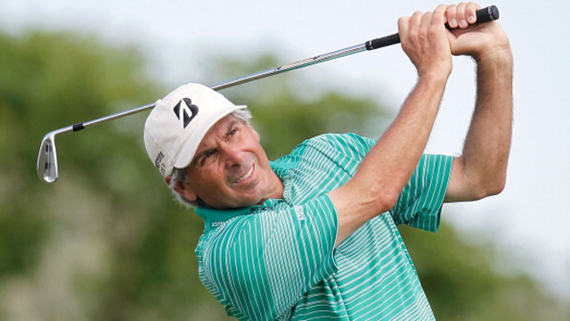 Despite layoff, Fred Couples in mix at Champions Tour event