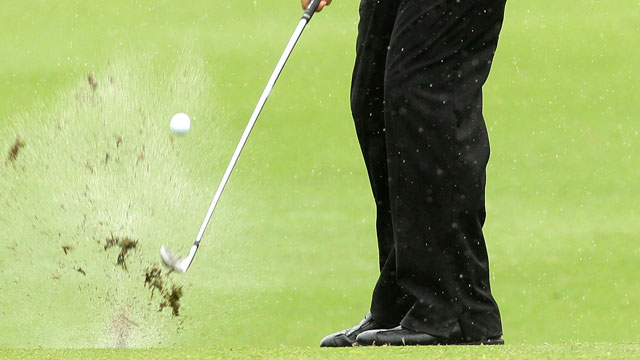 Australian PGA Championship to end on Monday after heavy rain halts play 
