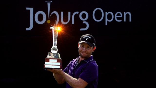 Steady Grace holds off charging Elson to win Joburg Open by one shot