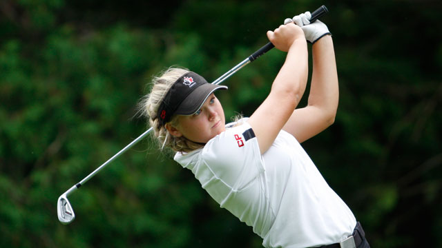 Brooke Henderson, 17, leads after record round at Swinging Skirts