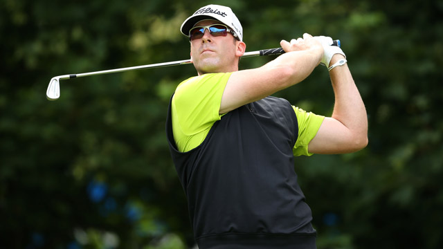 Hicks breaks out of pack to lead Web. com Tour Championship after Day 2