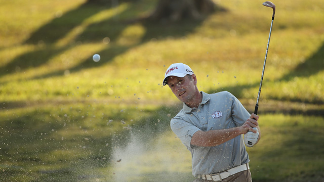 David Higgins leads UBS Hong Kong Open by one shot after first round