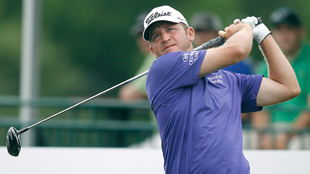 Four tied at 11-under at Greenbrier