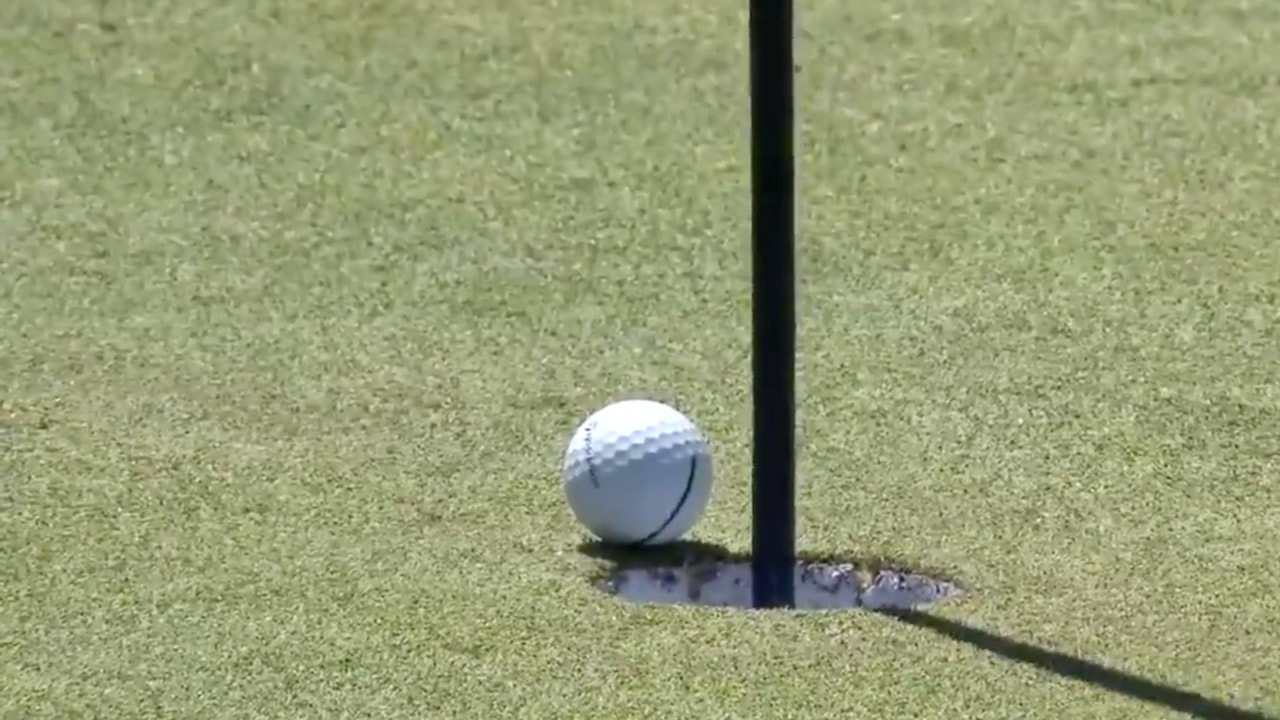 Justin Rose comes painfully close to holing out back-to-back bunker shots