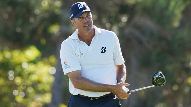 Matt Kuchar shoots back-to-back 63s to take 36-hole lead at Sony Open