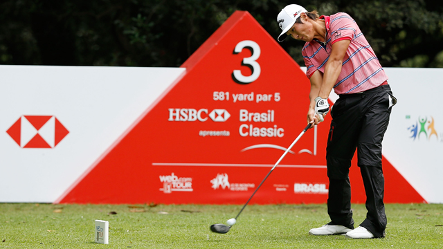 Lee leads Brasil Classic by two over Johnson as rain delays second round