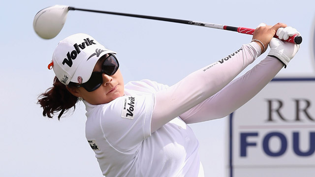 Lee leads Miyazato by one shot after second round of LPGA Founders Cup