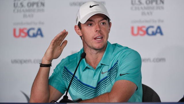 Rory McIlroy feels at home with No. 1 ranking and at Chambers Bay