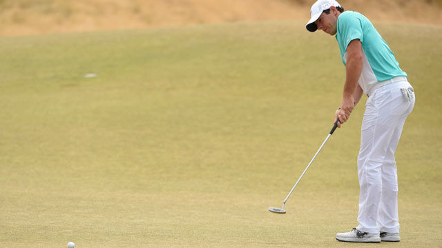 Rory McIlroy frustrated with putting woes in first round of U.S. Open
