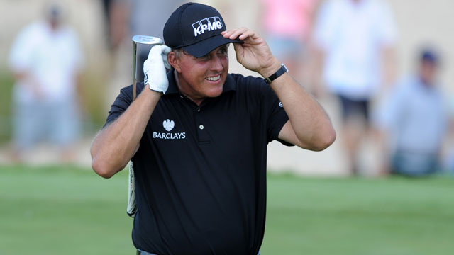 Notebook: Phil Mickelson out of top 25 for first time in long time