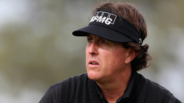 Phil Mickelson withdraws from Valero Texas Open with side strain
