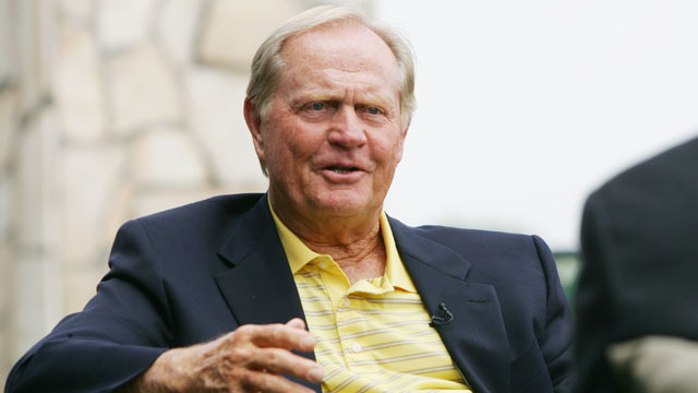 Nicklaus says Woods' slump will end, but surprised he hasn't won again 