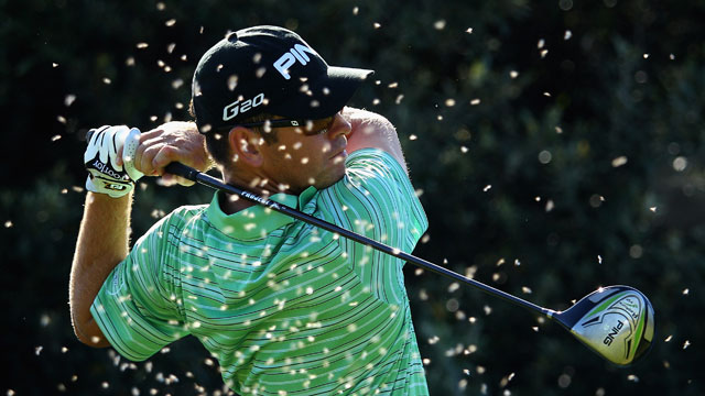 Defending champ Oosthuizen rides 62 to halfway lead at African Open
