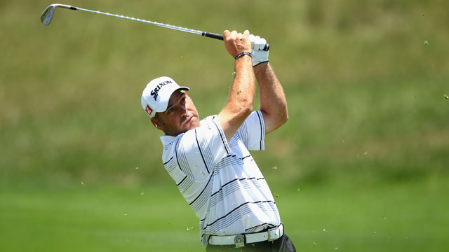 Otto surges to lead as Els and Goosen stumble at South African Open